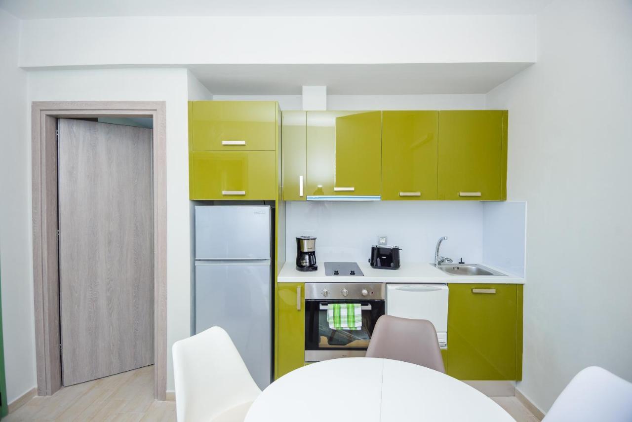 Tzogias Apartments Pan Lassi  Exterior photo